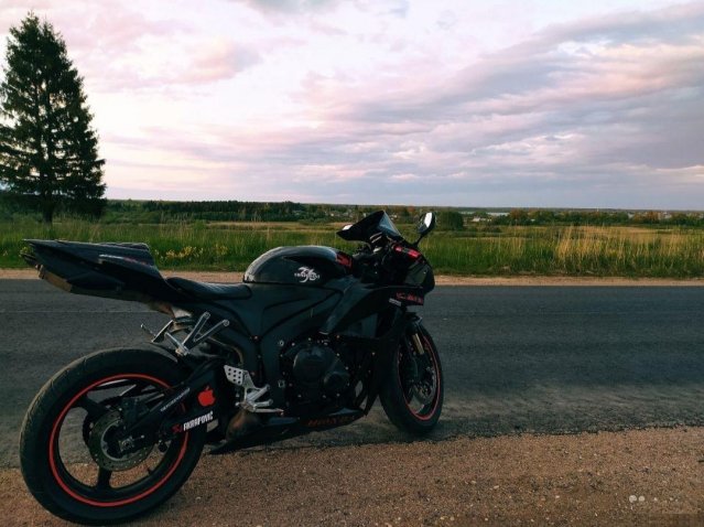 Honda CBR 600RR 2008 год