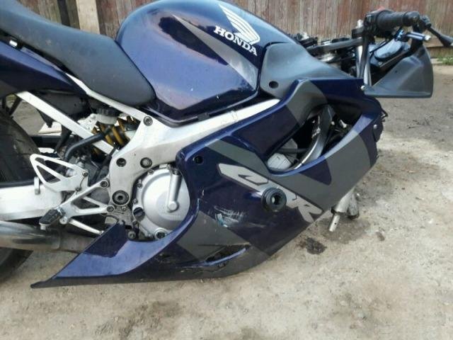 Honda cbr600 f4i разбор запчасти