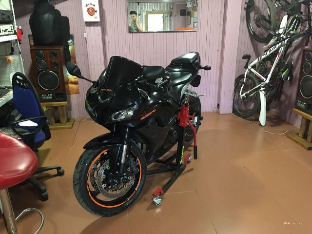 Honda CBR600RR 2008