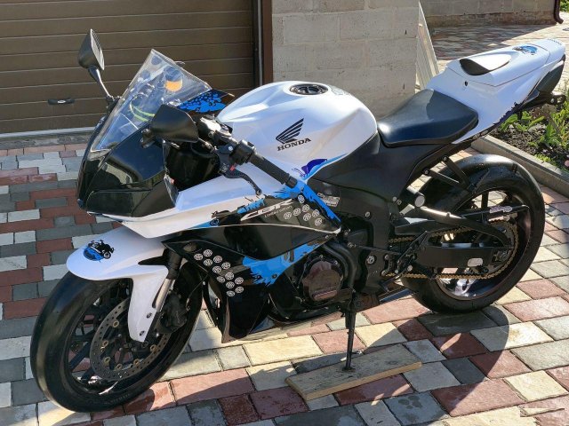 Honda CBR 600 RR