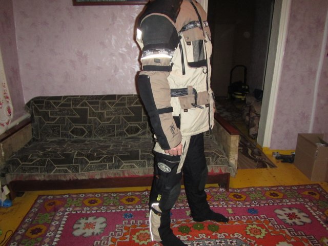 Продам мото костюм Pharao