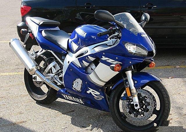 Yamaha R6 2001 в разбор