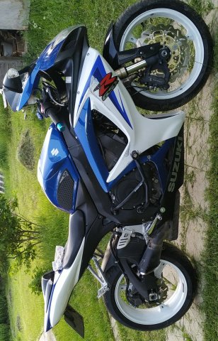 SUZUKI GSXR-600