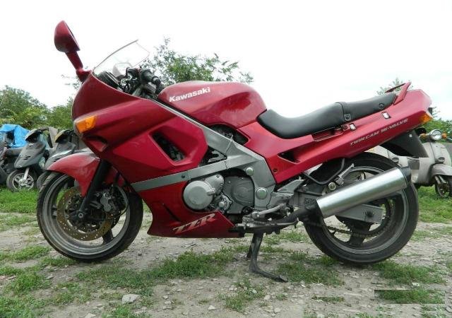 Kawasaki zzr 400 zzr400 1 1991 разбор