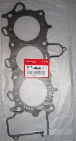 Honda GL1800 02-05 Прокладка гбц 12252-MCA-781 L