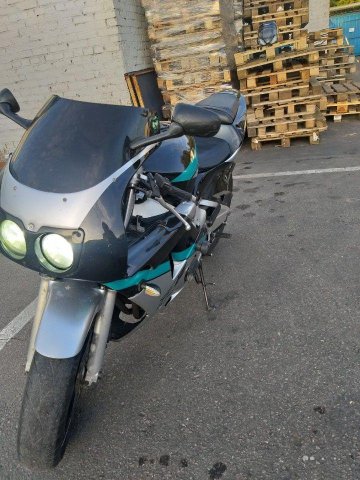 Honda CBR 400rr