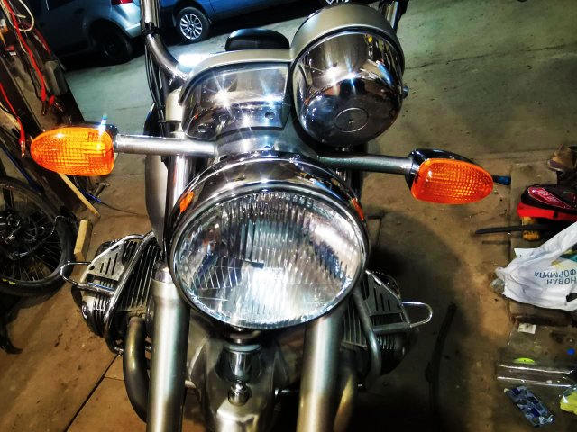 Продам мотоцикл BMW R1200C