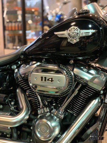 Harley-Davidson flfbs (Softail Fat Boy 114)