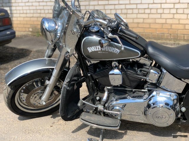 Harley-Davidson fat boy