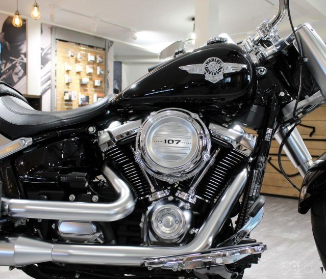 Harley-Davidson Fat Boy 107 Black 2020