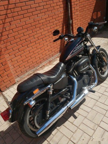 Harley Davidson Sportster 883R
