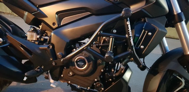 Bajaj Dominar 400UG