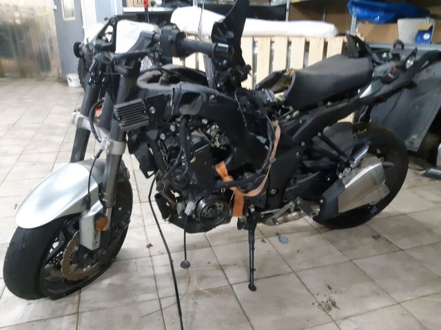 Kawasaki ZX1000W 2018 на запчасти