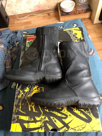 Мотоботы женские Gaerne Black Rose Gore-Tex