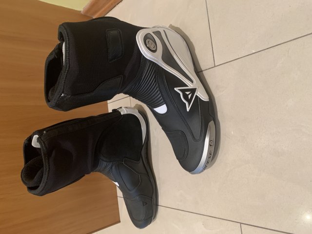 Мотоботы DAINESE Axial D1 Air