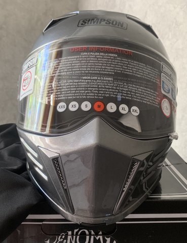 Новый шлем Simpson Darksome (M)