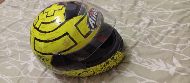 Мотошлем Интеграл Airoh Aster-x Skull / Желтый