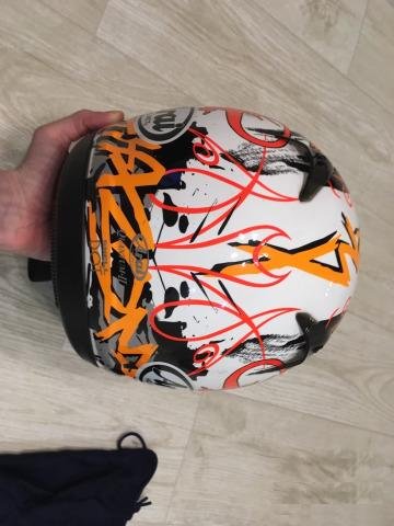Arai Quantum II отличное состояние мотошлем