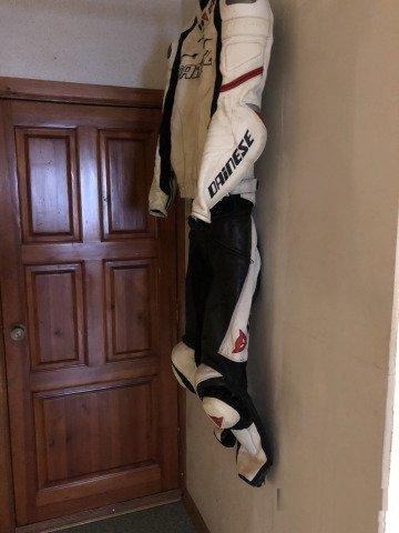 Раздельный комбез Dainese
