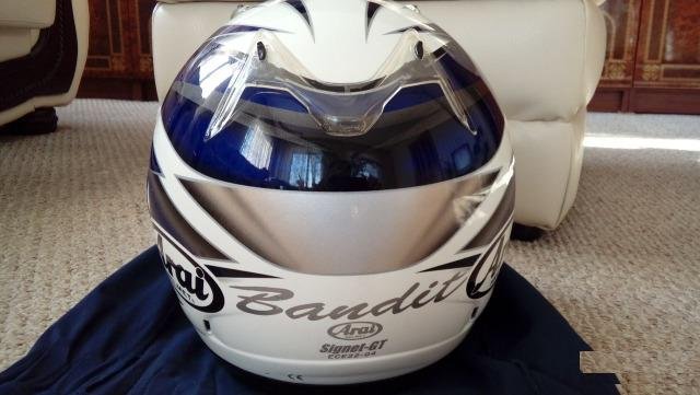 Мотошлем Arai