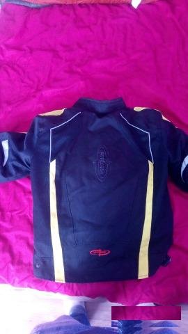 Продам куртку ixs