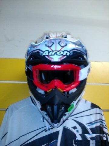 Кроссовый шлем Airoh jumper mister X красный