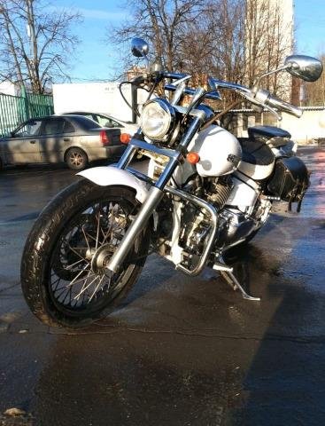Yamaha XVS 400