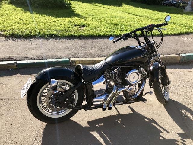 Yamaha xvs 1100 custom