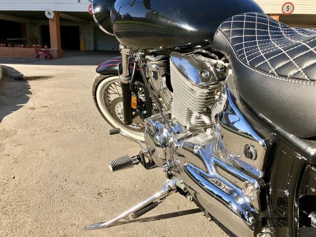 Yamaha xvs 1100 custom