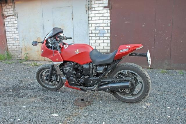 Kawasaki gpz750r