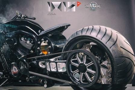 Harley-Davidson V-Rod Hummer