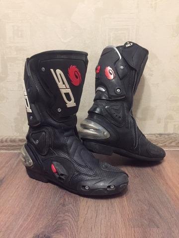 Продам мотоботы sidi vertigo air