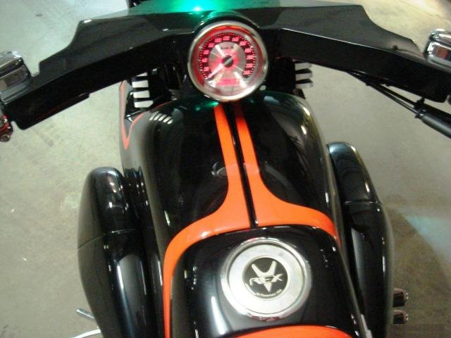 Travertson V-REX