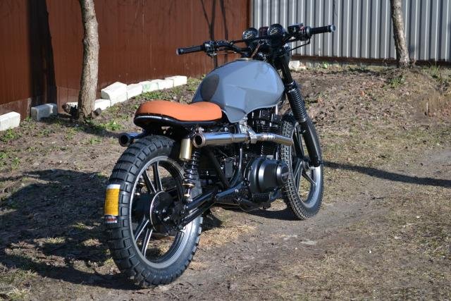 Suzuki GSX 400 E Katana