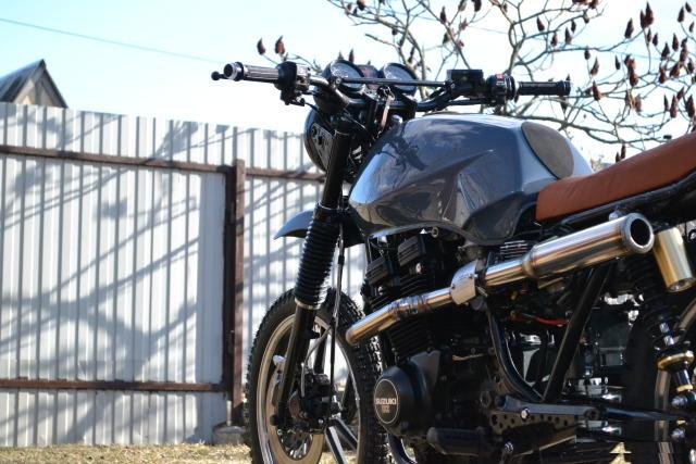 Suzuki GSX 400 E Katana