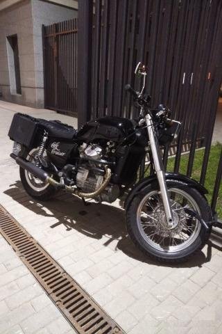 Honda GL500 Cafe Cruiser