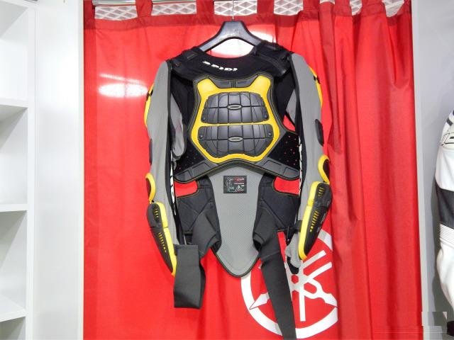 Защита spidi defender armor