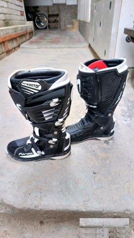 Мотоботы Forma Predator 41 р-р чуть-чуть бу