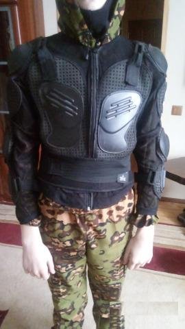 Защитный жилет