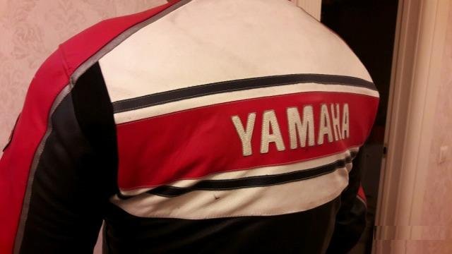Мотокуртка yamaha