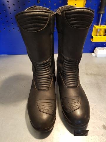Gaerne black rose gore-TEX 39