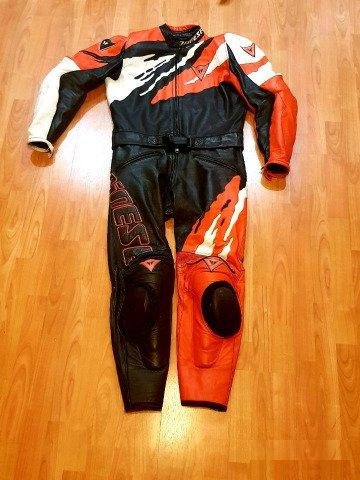Раздельный мотокомбинезон Dainese 52размер