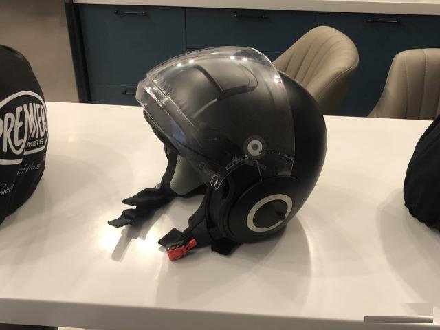 Шлем Shark nano strike
