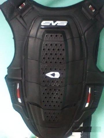 Жилет защитный EVS sport и куртка RST Urban