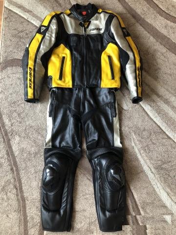 Мотокомбинезон Dainese