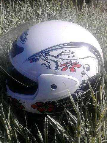 Мотошлем женский yema helmet