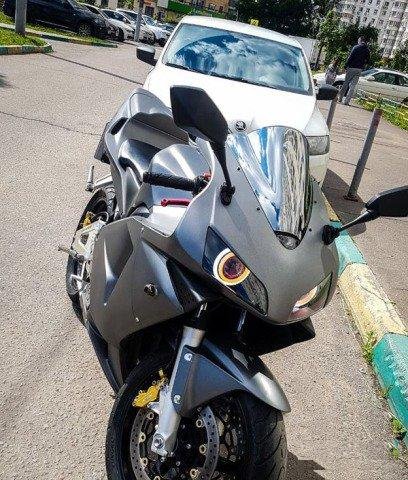 Ветровое стекло Honda CBR600RR 03-04 зеркальное