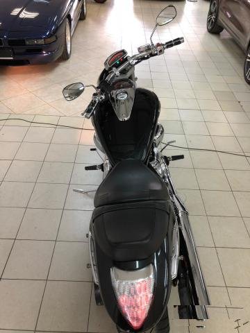 Suzuki Boulevard M109R