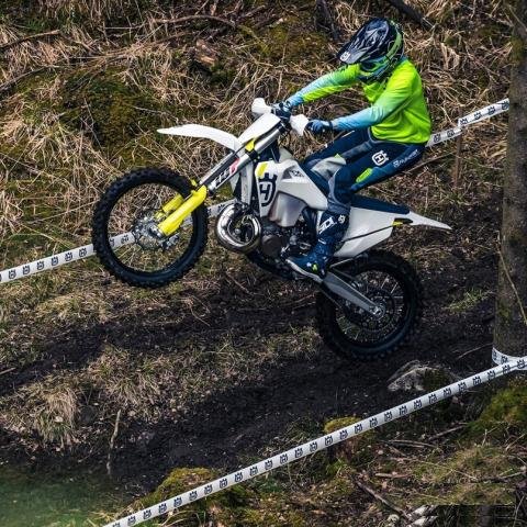 Джерси Husqvarna Gotland Shirt Blue/Yellow