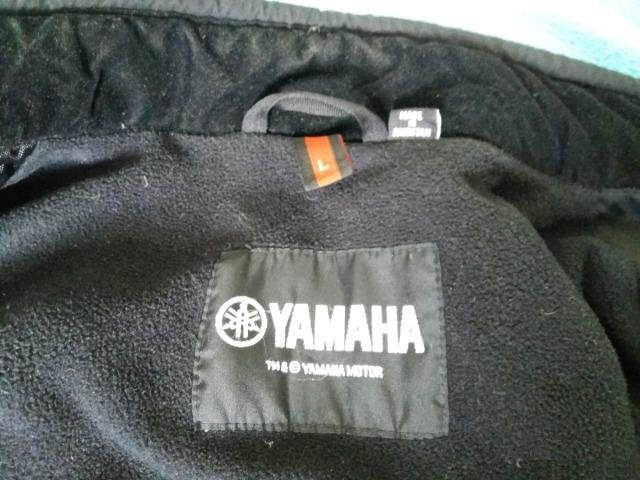 Мотокуртка yamaha